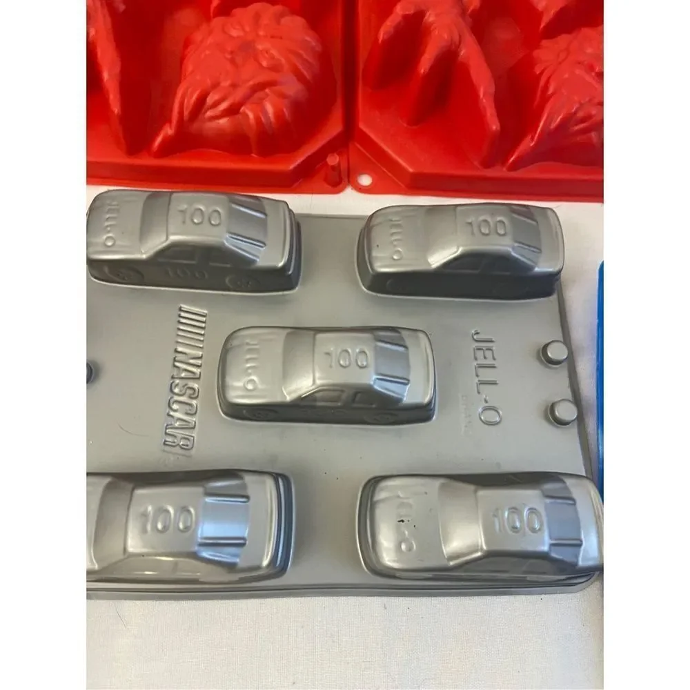 Jello Molds 10 pieces Power Rangers Star Wars‎ Disney Nascar ice age